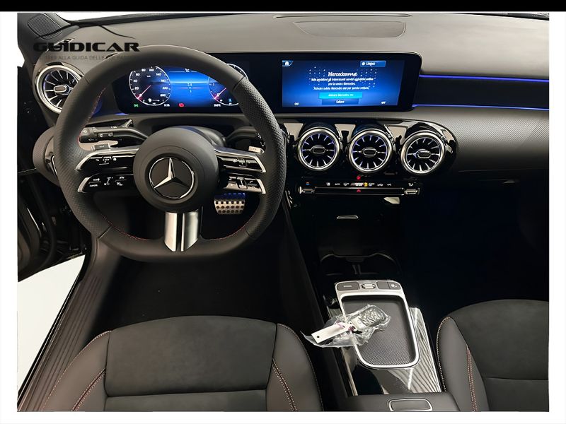 GuidiCar - MERCEDES BENZ CLASSE A 1 A 180 d Automatic Nuovo