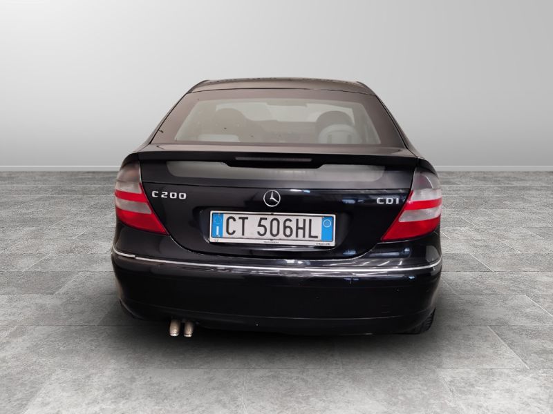 GuidiCar - Mercedes Classe C Sportcoupe - CL203 2004 2005 C SportCoupe 200 cdi Avantgarde Usato