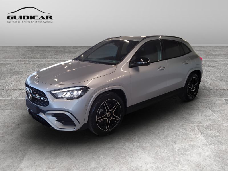 GuidiCar - MERCEDES BENZ NUOVA GLA 1 GLA 180  d Automatic Nuovo