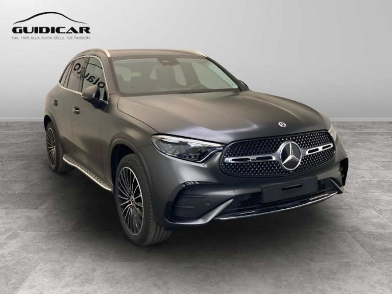 GuidiCar - MERCEDES BENZ Nuova GLC SUV 1 GLC 300 de 4MATIC Nuovo