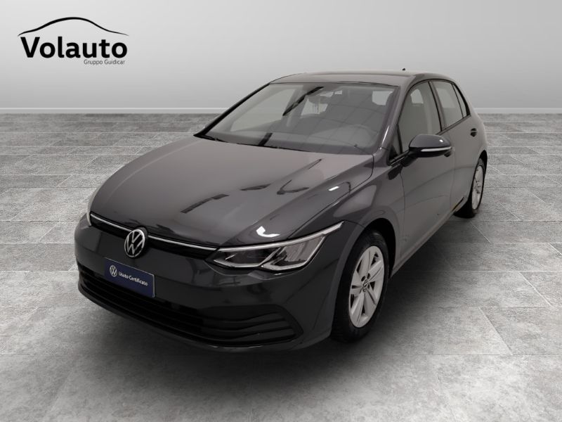 GuidiCar - VOLKSWAGEN Golf VIII 2020 2021 Golf 1.0 etsi evo Life 110cv dsg Usato