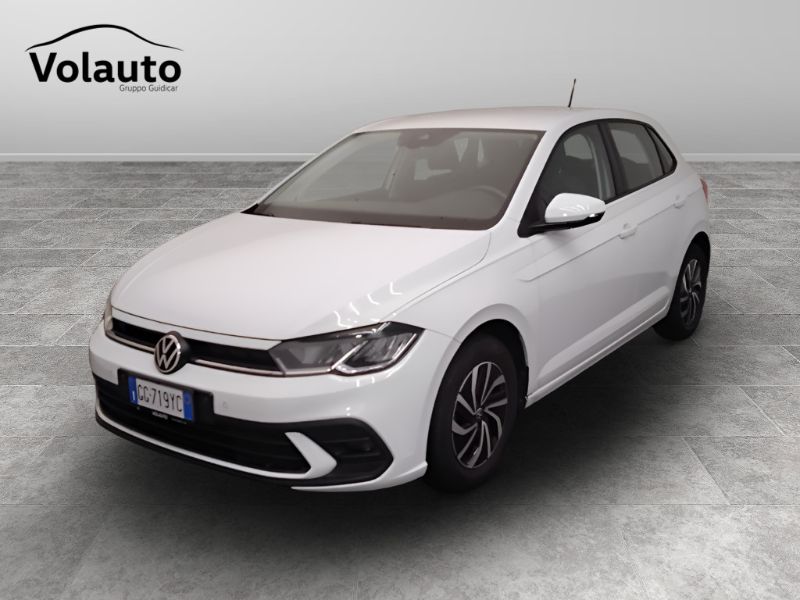 GuidiCar - VOLKSWAGEN Polo VI 2022 2021 Polo 1.0 tsi Life 95cv Usato