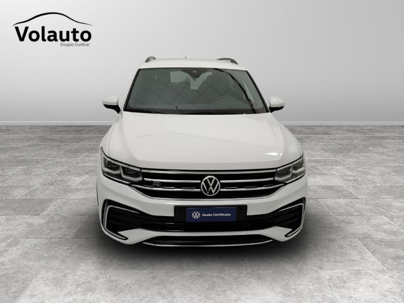 GuidiCar - VOLKSWAGEN Tiguan II 2021 2021 Tiguan 1.5 tsi act R-Line 150cv dsg Usato