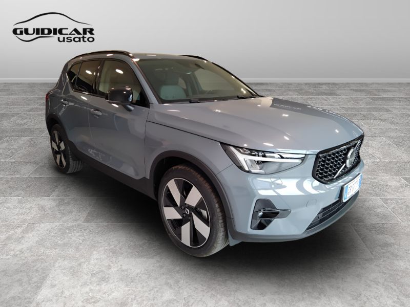 GuidiCar - VOLVO XC40 2023 2023 XC40 1.5 t4 recharge phev Plus Dark auto Aziendale