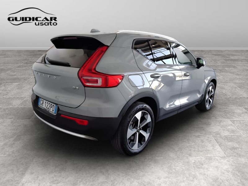 GuidiCar - VOLVO XC40 2023 2023 XC40 2.0 b3 Core auto Aziendale