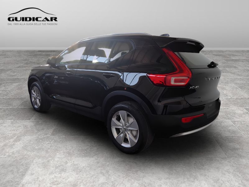 GuidiCar - VOLVO XC40 1 XC40 2.0 b3 Core auto Nuovo