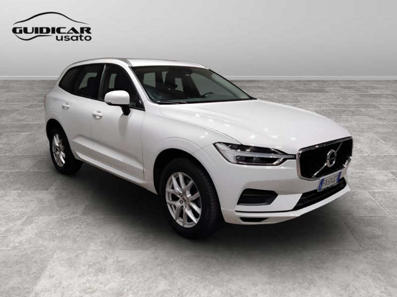 GuidiCar - VOLVO XC60 II 2018 2019 XC60 2.0 B4 Business Plus awd geartronic my20 Usato