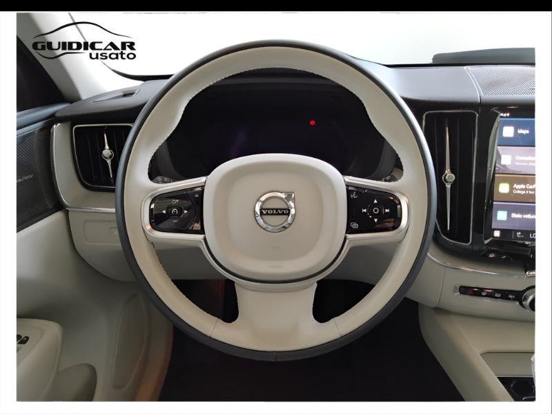 GuidiCar - VOLVO XC60 II 2022 2024 XC60 2.0 t6 recharge phev obc 6,4kW Ultimate Dark awd auto Aziendale